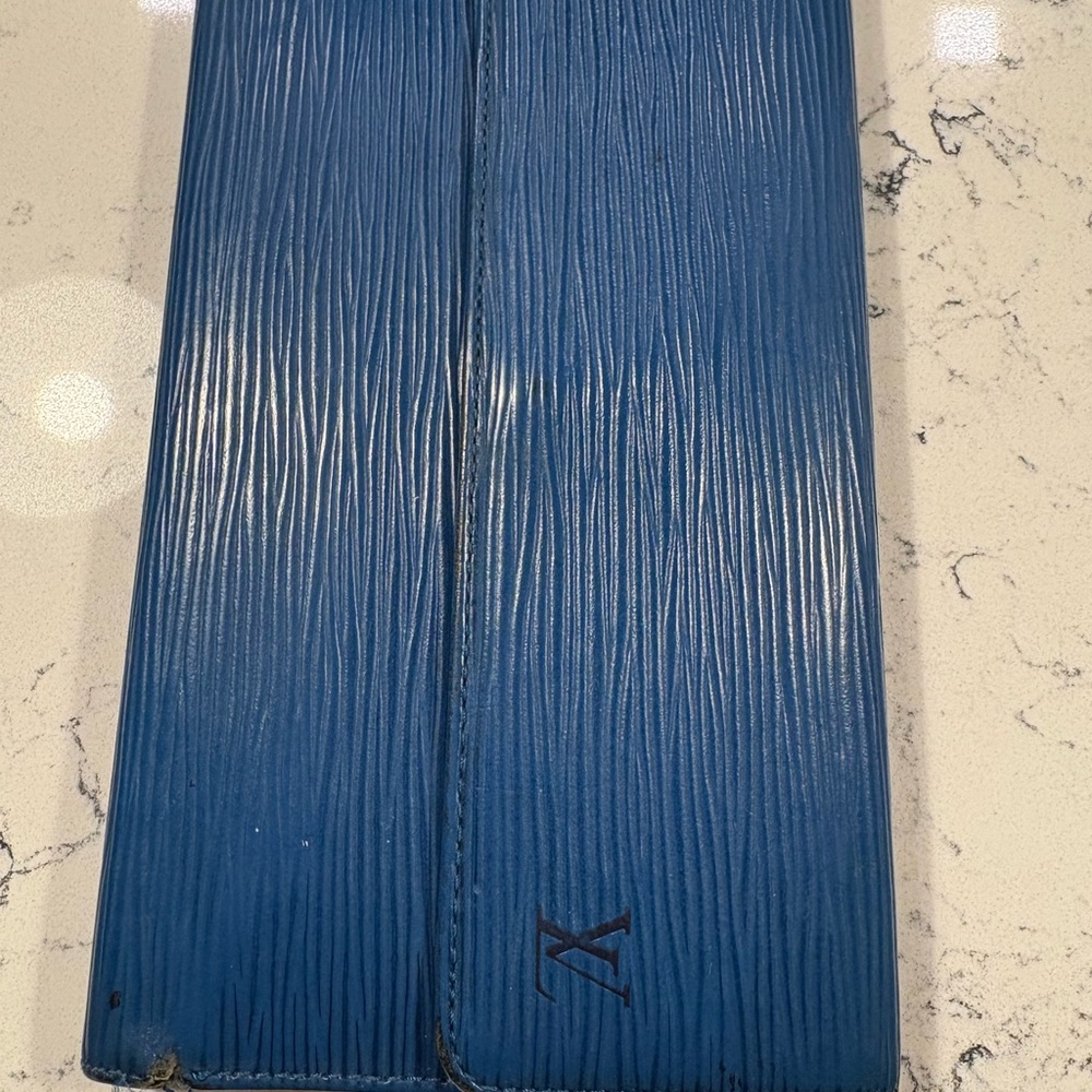Louis Vuitton Blue Epi Leather Wallet